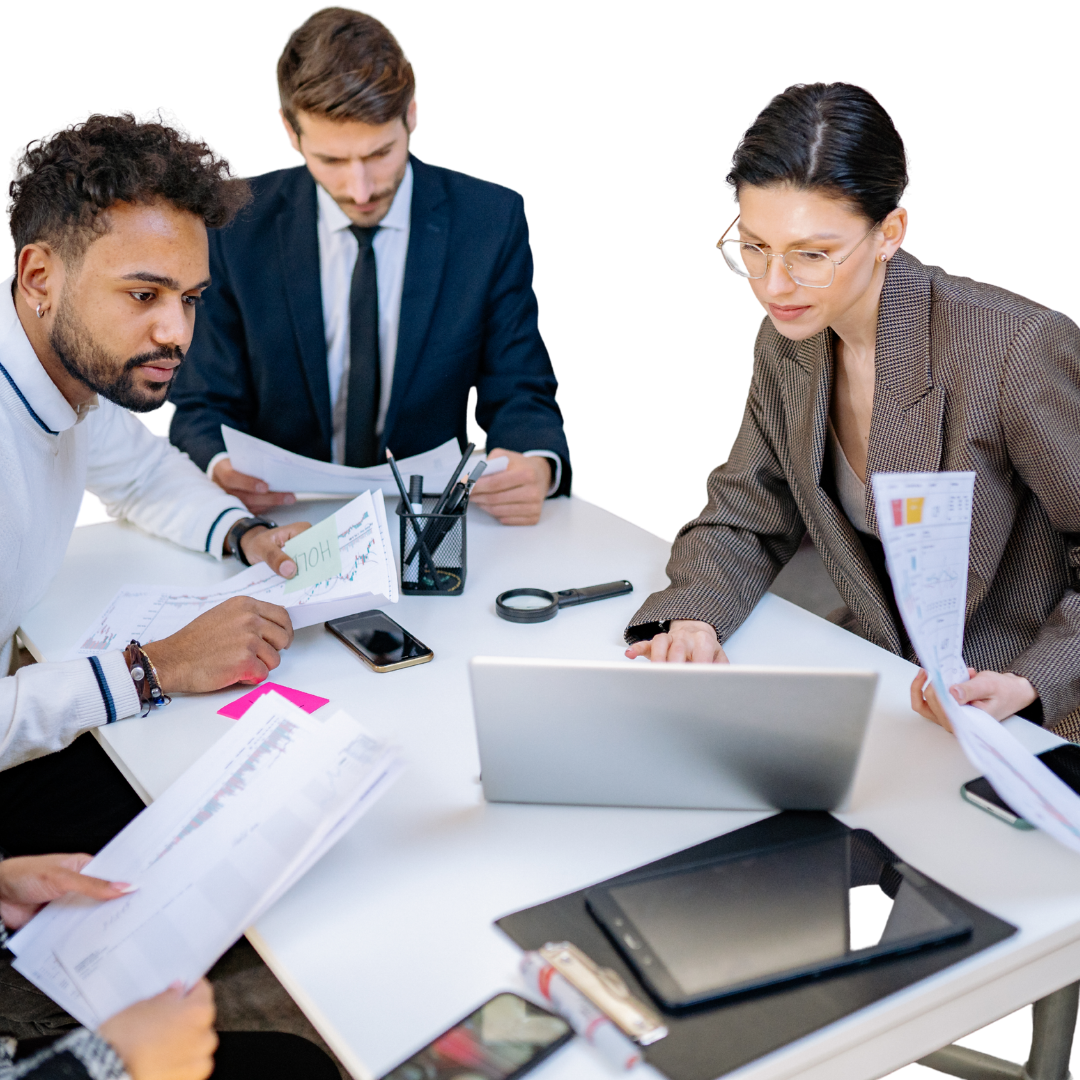 agency team reviewing financial reports and identifying bookkeeping issues